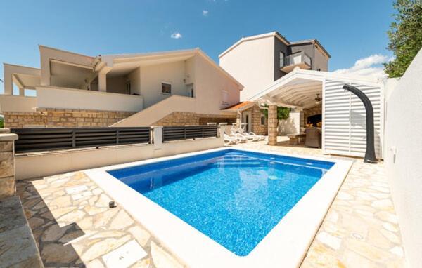 Apartmant Shine Luxury Масленица Экстерьер фото